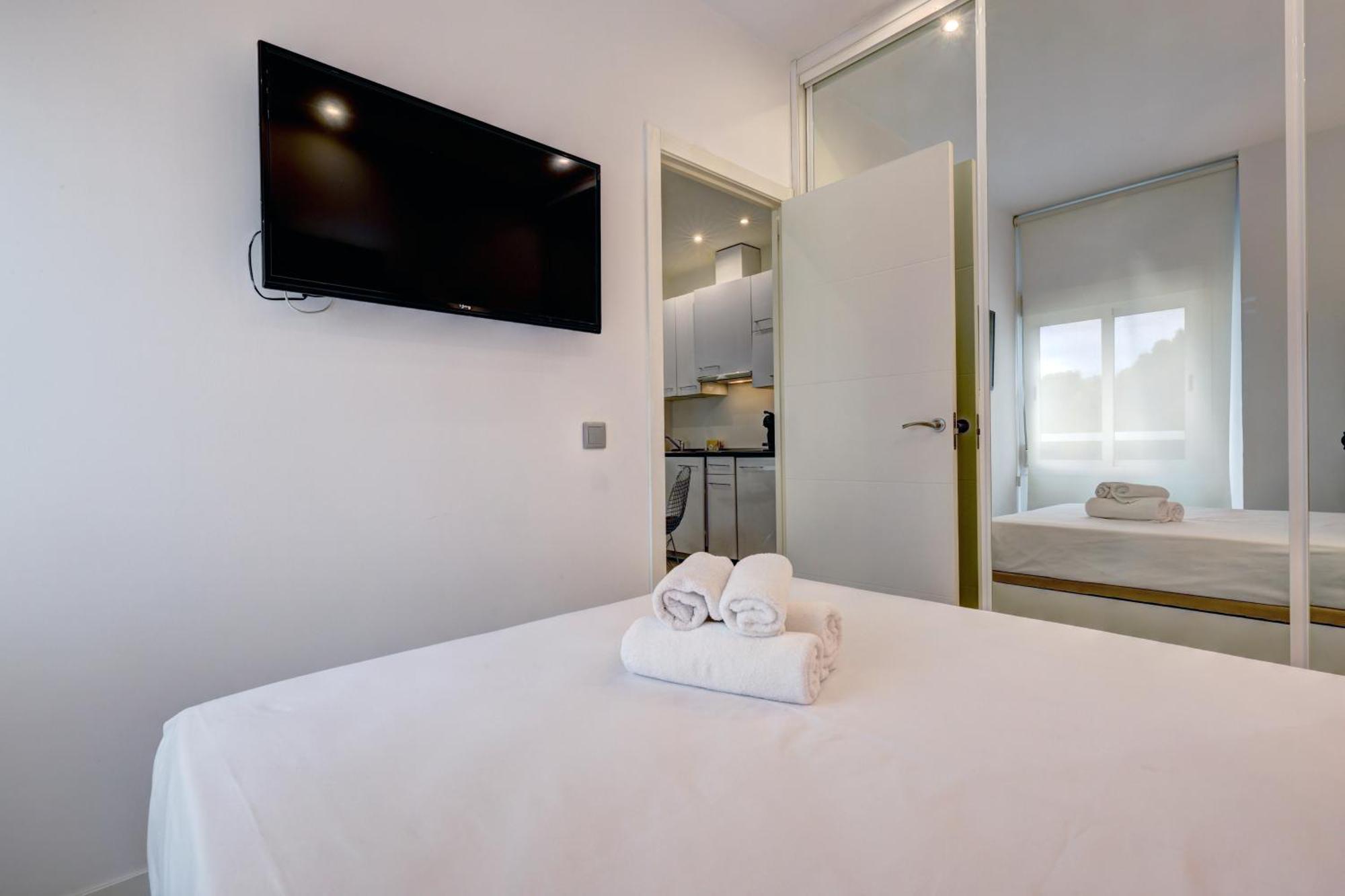Apartamentos Con Vistas Y Terraza En Marbella Esterno foto