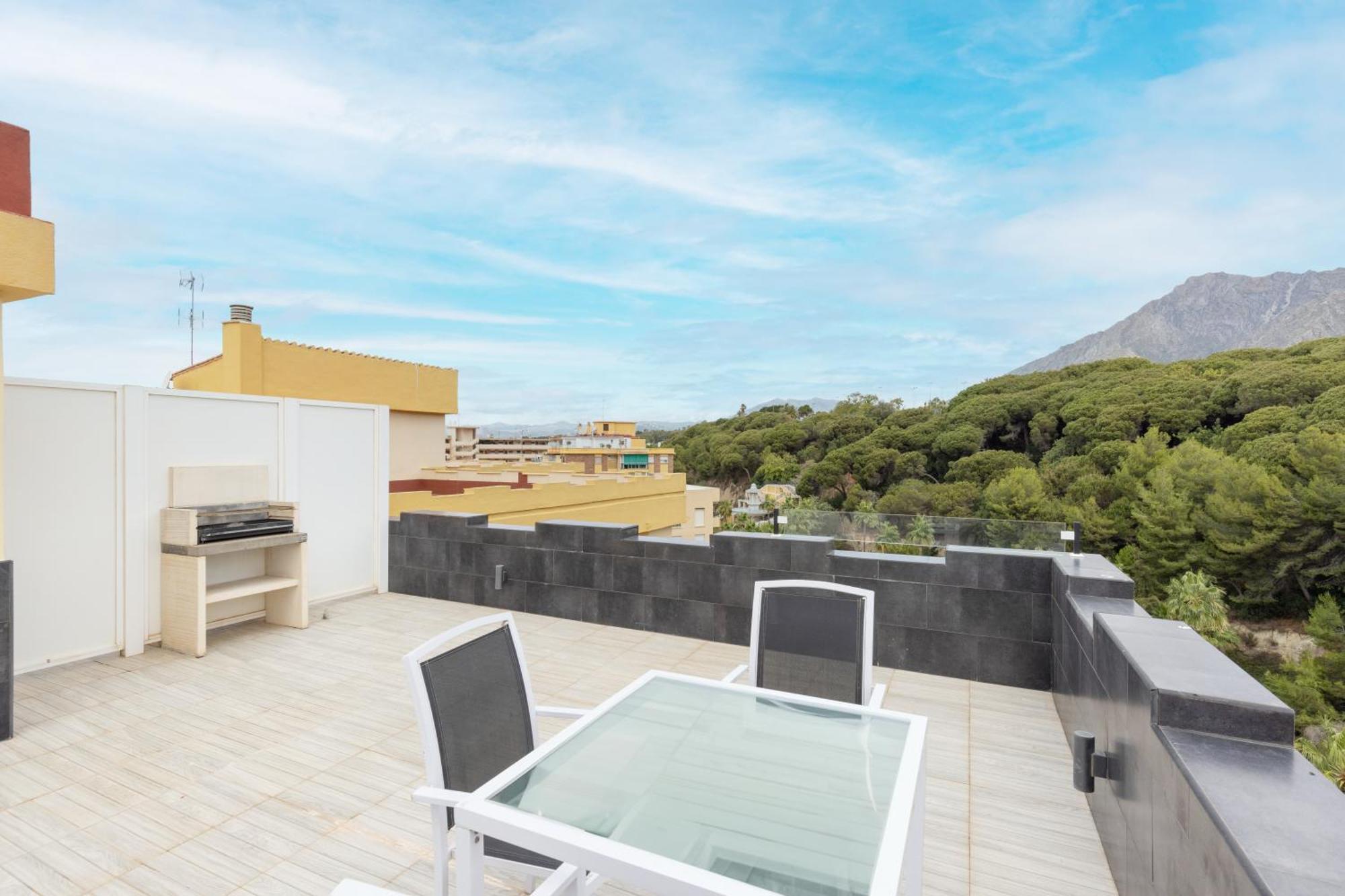 Apartamentos Con Vistas Y Terraza En Marbella Esterno foto